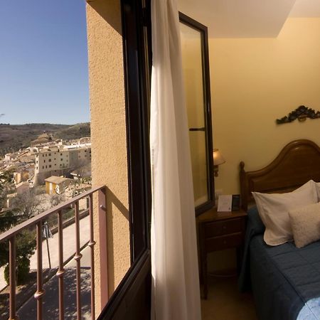 Hotel Mayno Pastrana Habitación foto